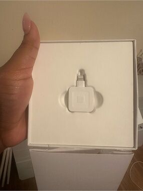 Square - Reader for Magstripe (Lightning Connector), Square Reader
